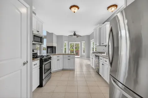 1711 Peyton Terrace Shorewood IL 60404