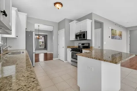 1711 Peyton Terrace Shorewood IL 60404