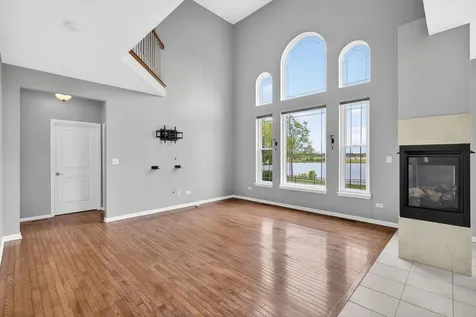1711 Peyton Terrace Shorewood IL 60404