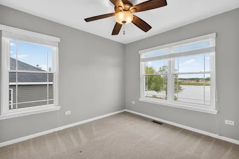 1711 Peyton Terrace Shorewood IL 60404