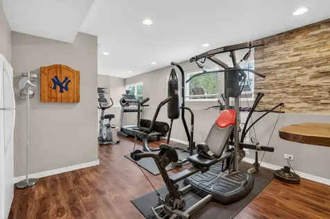 1711 Peyton Terrace Shorewood IL 60404