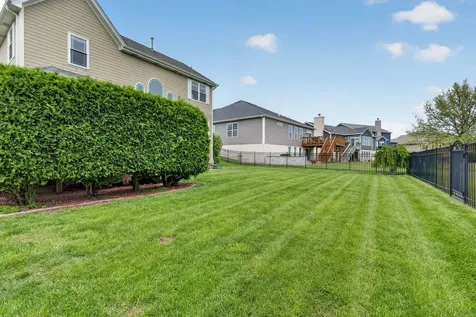 1711 Peyton Terrace Shorewood IL 60404
