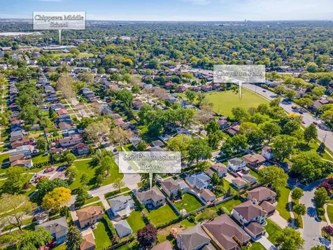 632 Polynesian Drive Des Plaines IL 60016