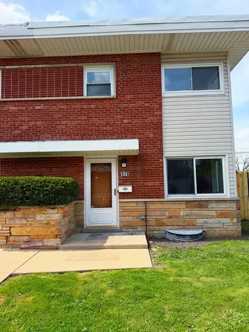 170 East Northwest Highway Des Plaines IL 60016