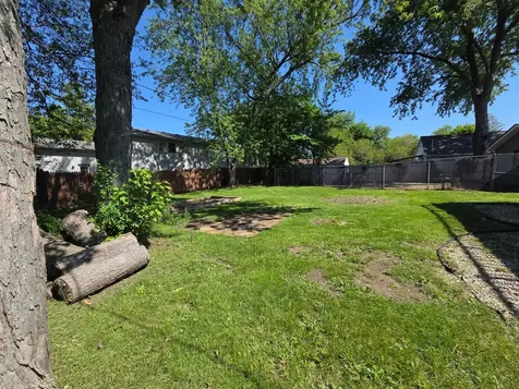 1517 Meadowbrook Drive Round Lake Beach IL 60073