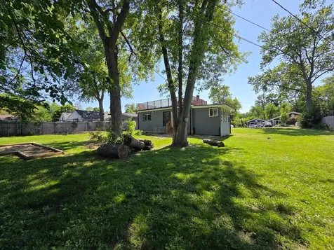 1517 Meadowbrook Drive Round Lake Beach IL 60073