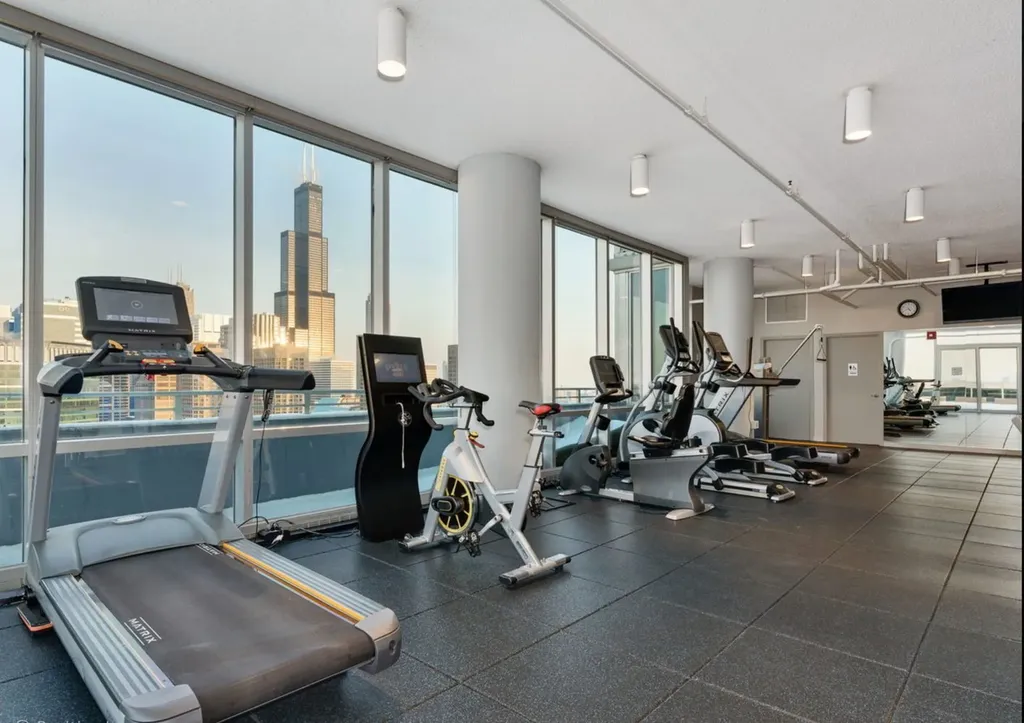 737 West Washington Boulevard Chicago IL 60661