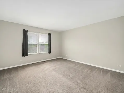 829 Red Barn Lane Elgin IL 60124