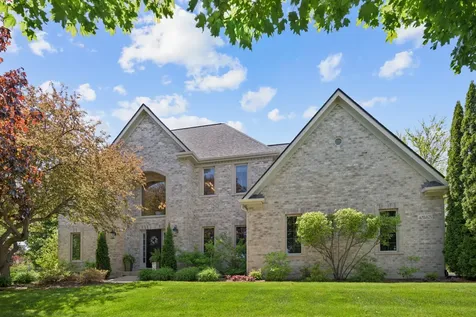 40W675 Stonebriar Lane Elgin IL 60124