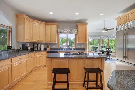 40W675 Stonebriar Lane Elgin IL 60124