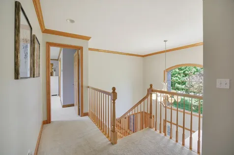 40W675 Stonebriar Lane Elgin IL 60124