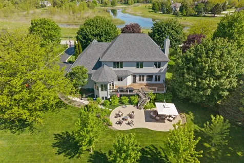 40W675 Stonebriar Lane Elgin IL 60124