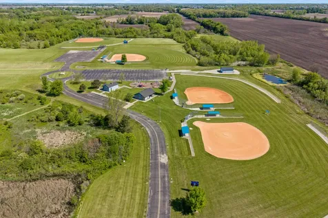 40W675 Stonebriar Lane Elgin IL 60124
