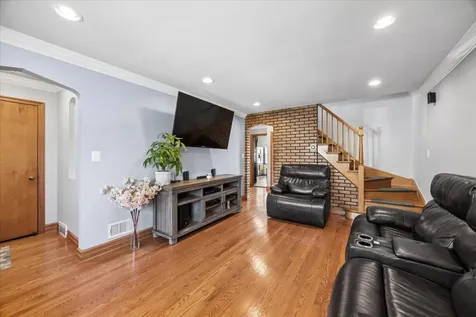 6140 South Kostner Avenue Chicago IL 60629