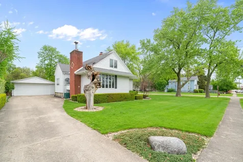 200 North Liberty Street Leland IL 60531