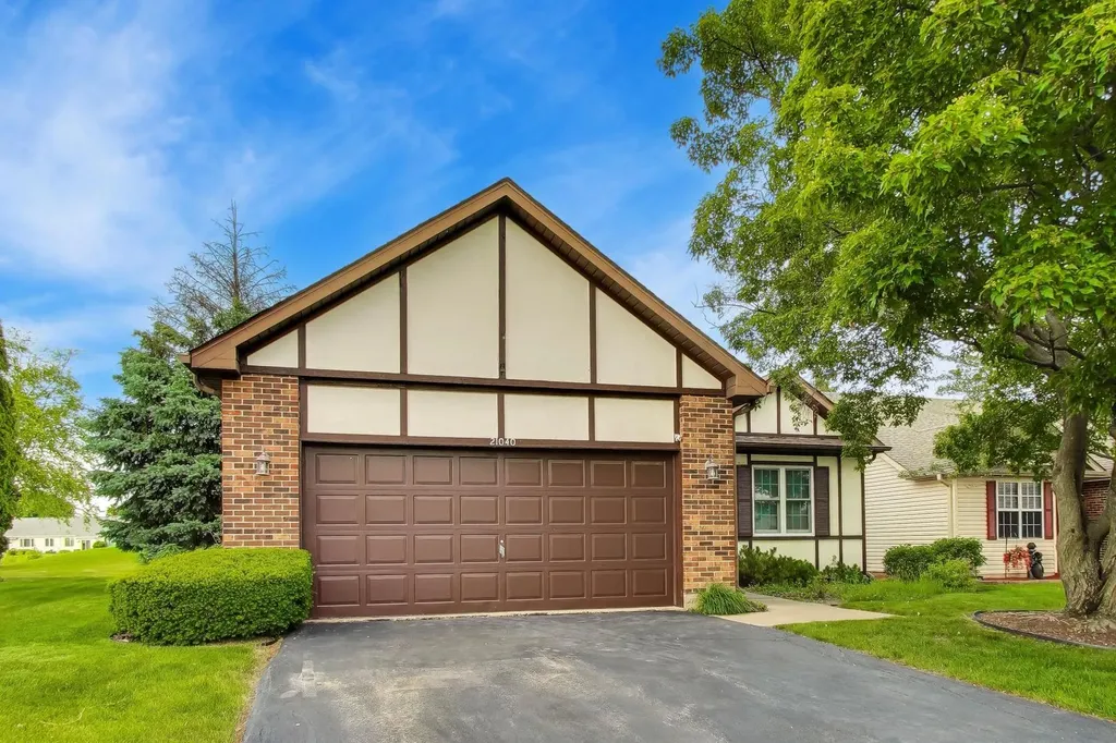21040 West Hazelnut Lane Plainfield IL 60544