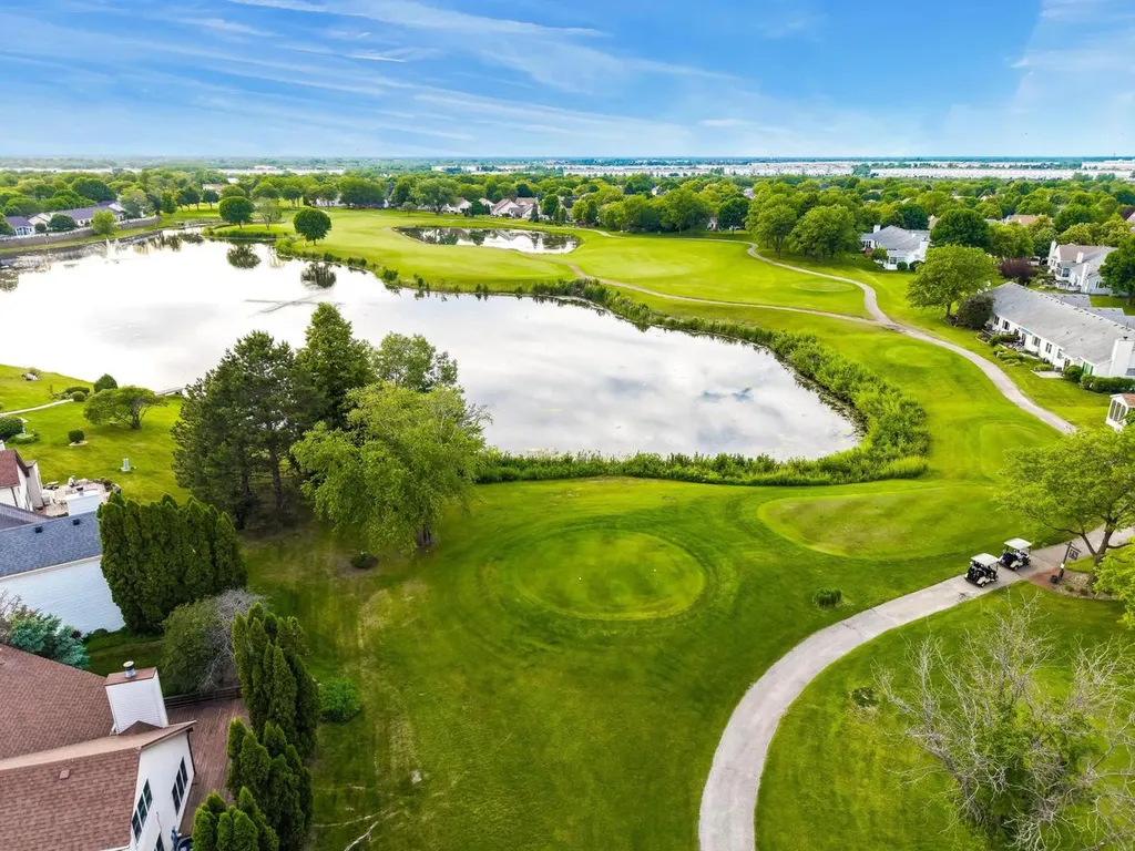 21040 West Hazelnut Lane Plainfield IL 60544