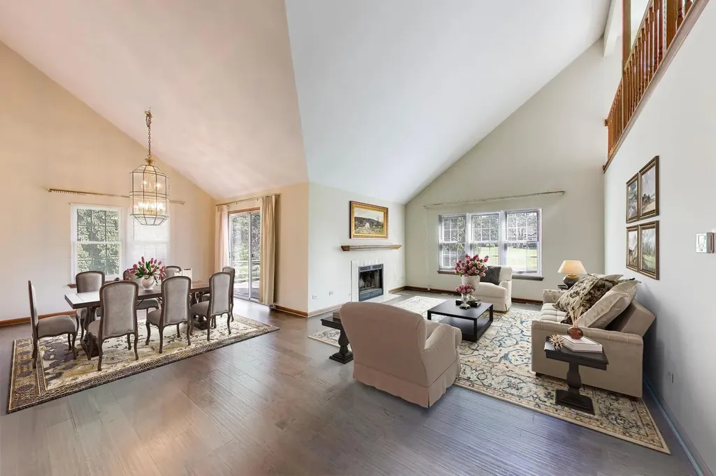 21040 West Hazelnut Lane Plainfield IL 60544