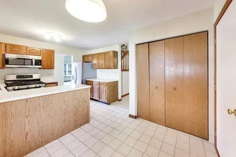 21040 West Hazelnut Lane Plainfield IL 60544