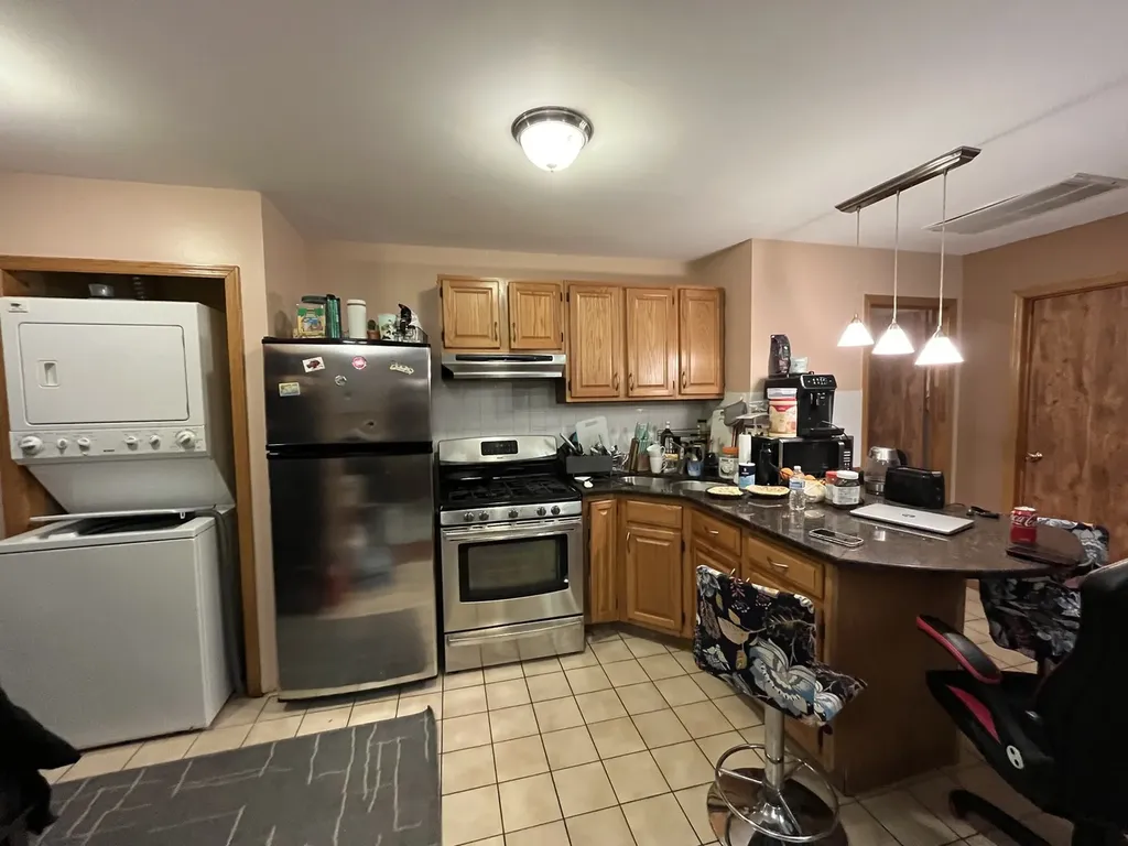 3012 North Laramie Avenue Chicago IL 60641