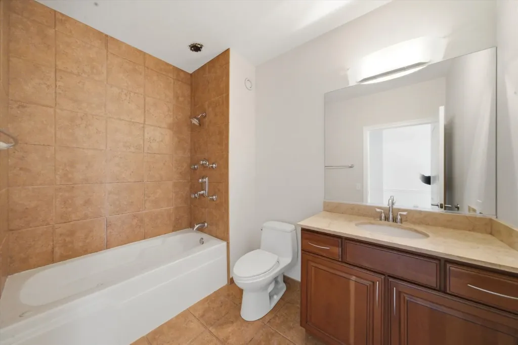 1111 South Wabash Avenue Chicago IL 60605