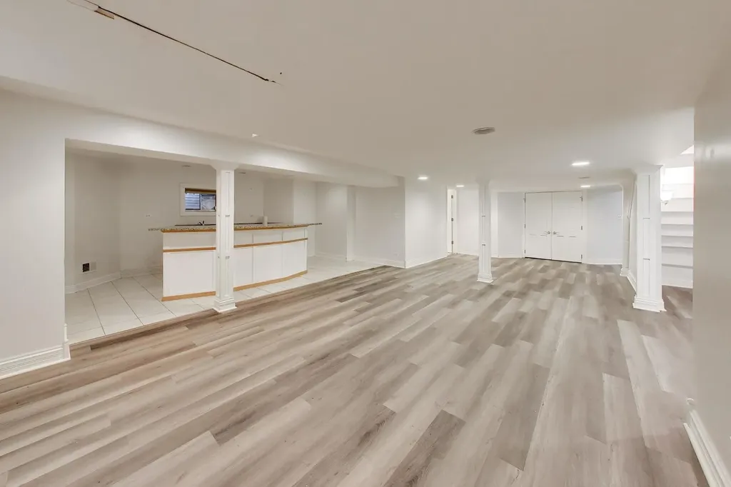 2232 Regency Woods Drive Lisle IL 60532