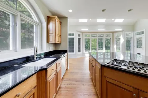 2232 Regency Woods Drive Lisle IL 60532