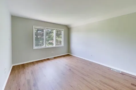 2232 Regency Woods Drive Lisle IL 60532