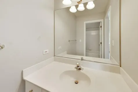 2232 Regency Woods Drive Lisle IL 60532
