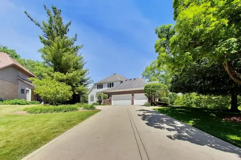 2232 Regency Woods Drive Lisle IL 60532