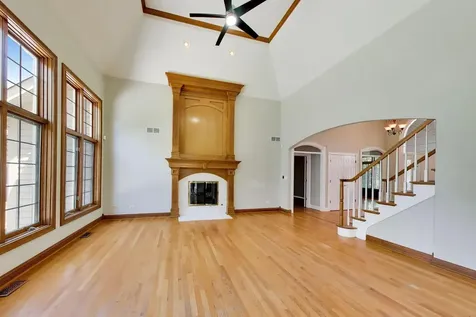 2232 Regency Woods Drive Lisle IL 60532
