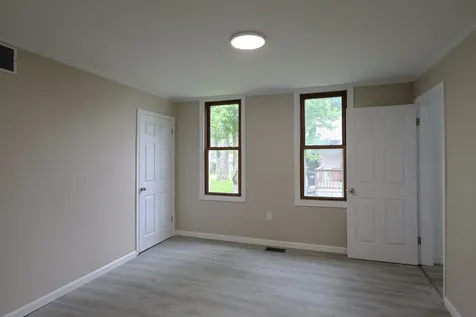 314 South Franklin Street Salem IL 62881