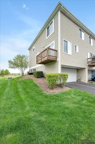 1670 Ruby Drive Pingree Grove IL 60140