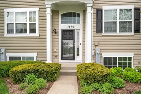 1670 Ruby Drive Pingree Grove IL 60140