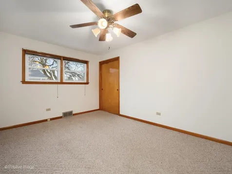 18547 Lexington Avenue Homewood IL 60430