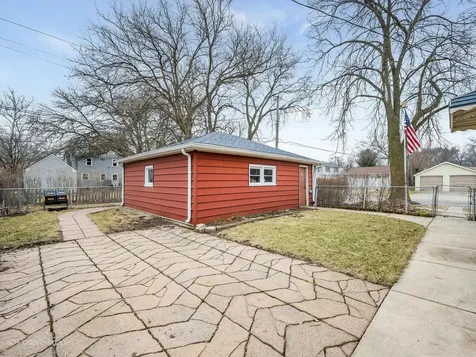18547 Lexington Avenue Homewood IL 60430