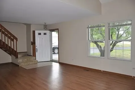 101 South Oakhurst Drive Aurora IL 60504