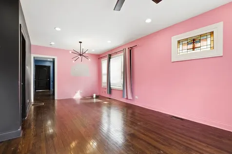 11945 South Yale Avenue Chicago IL 60628
