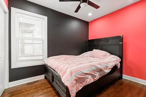 11945 South Yale Avenue Chicago IL 60628