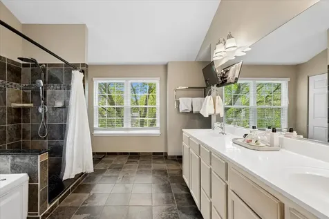 29675 North Environ Circle Lake Bluff IL 60044