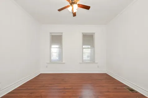 7642 South Dante Avenue Chicago IL 60619