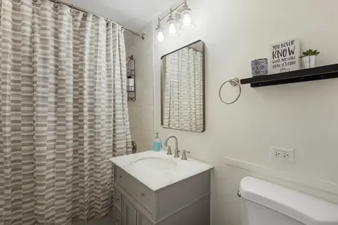 366 North Hemlock Avenue Wood Dale IL 60191