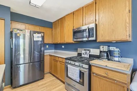 2814 Impressions Drive Lake In The Hills IL 60156