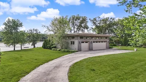 448 Wolfe Drive Loda IL 60948