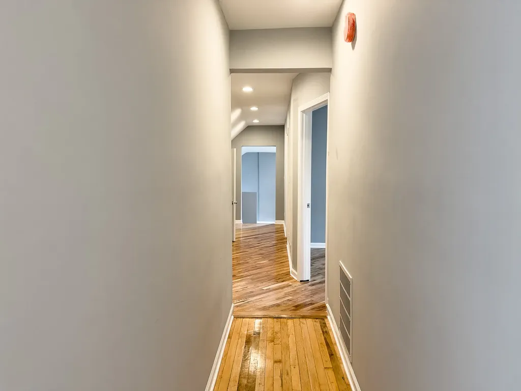 5415 West Rice Street Chicago IL 60651