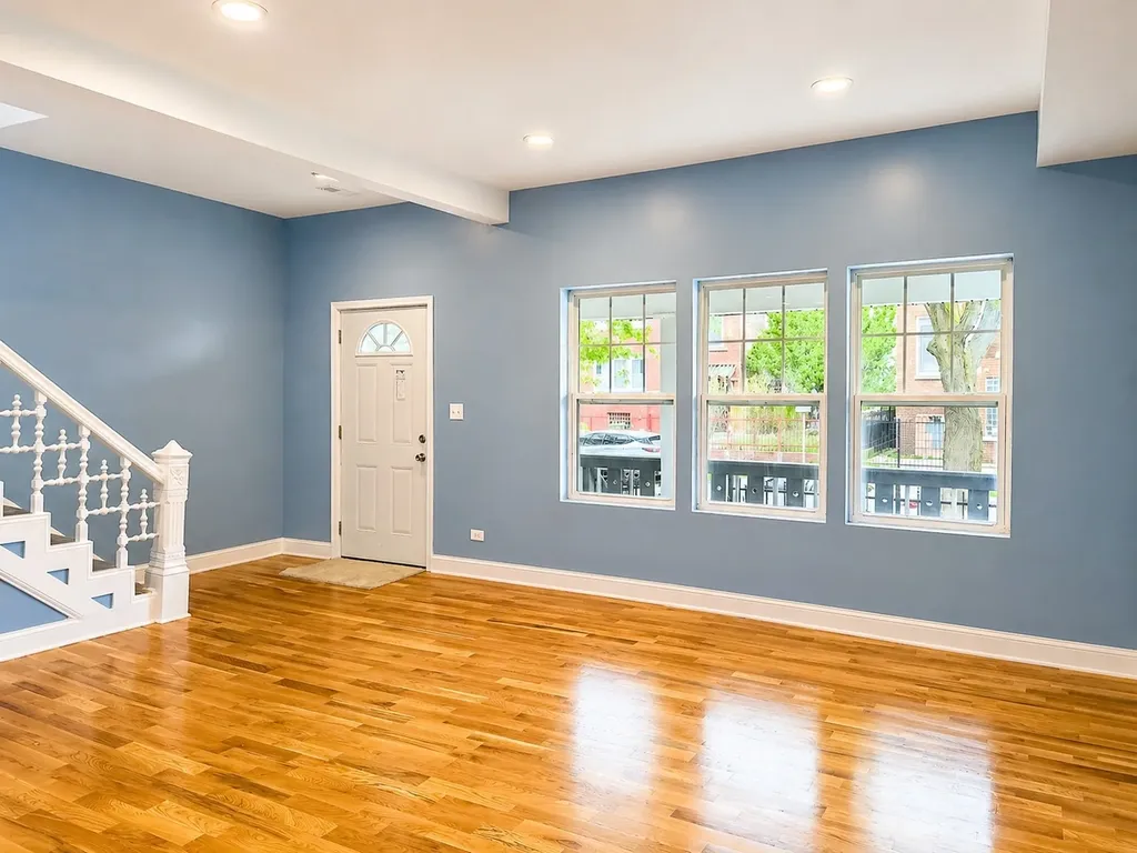 5415 West Rice Street Chicago IL 60651