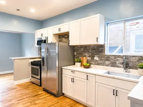 5415 West Rice Street Chicago IL 60651