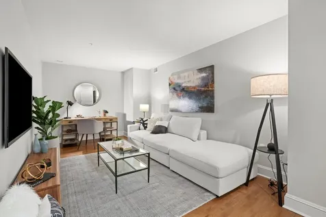 850 North Lake Shore Drive Chicago IL 60611