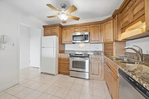 141 North La Grange Road La Grange IL 60525