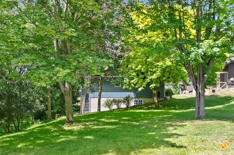 2 Summit Street East Dundee IL 60118
